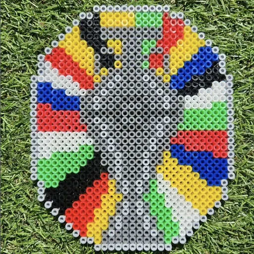 Kolorowa mandala-słońce z koralików do prasowania